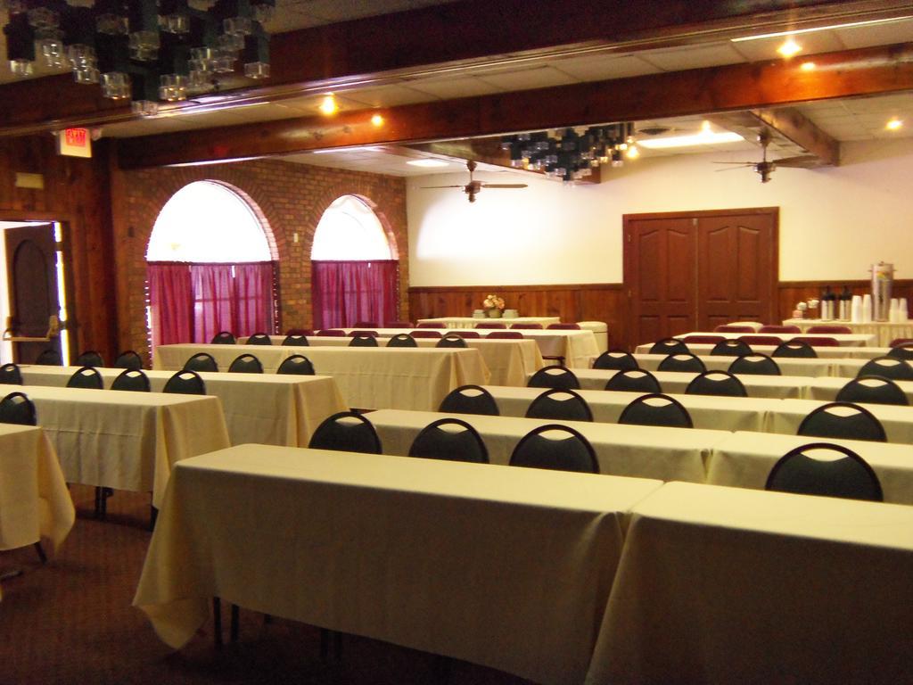 Luxury Inn & Suites Alamogordo Exterior photo